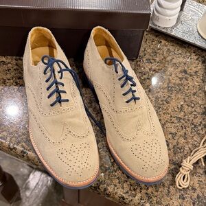 Peter Millar Beige Suede Oxfords with Navy Laces